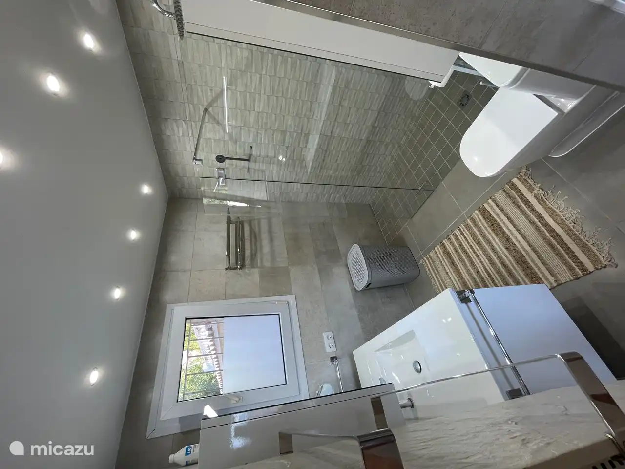 Bathroom 1 which you enter from bedroom 1