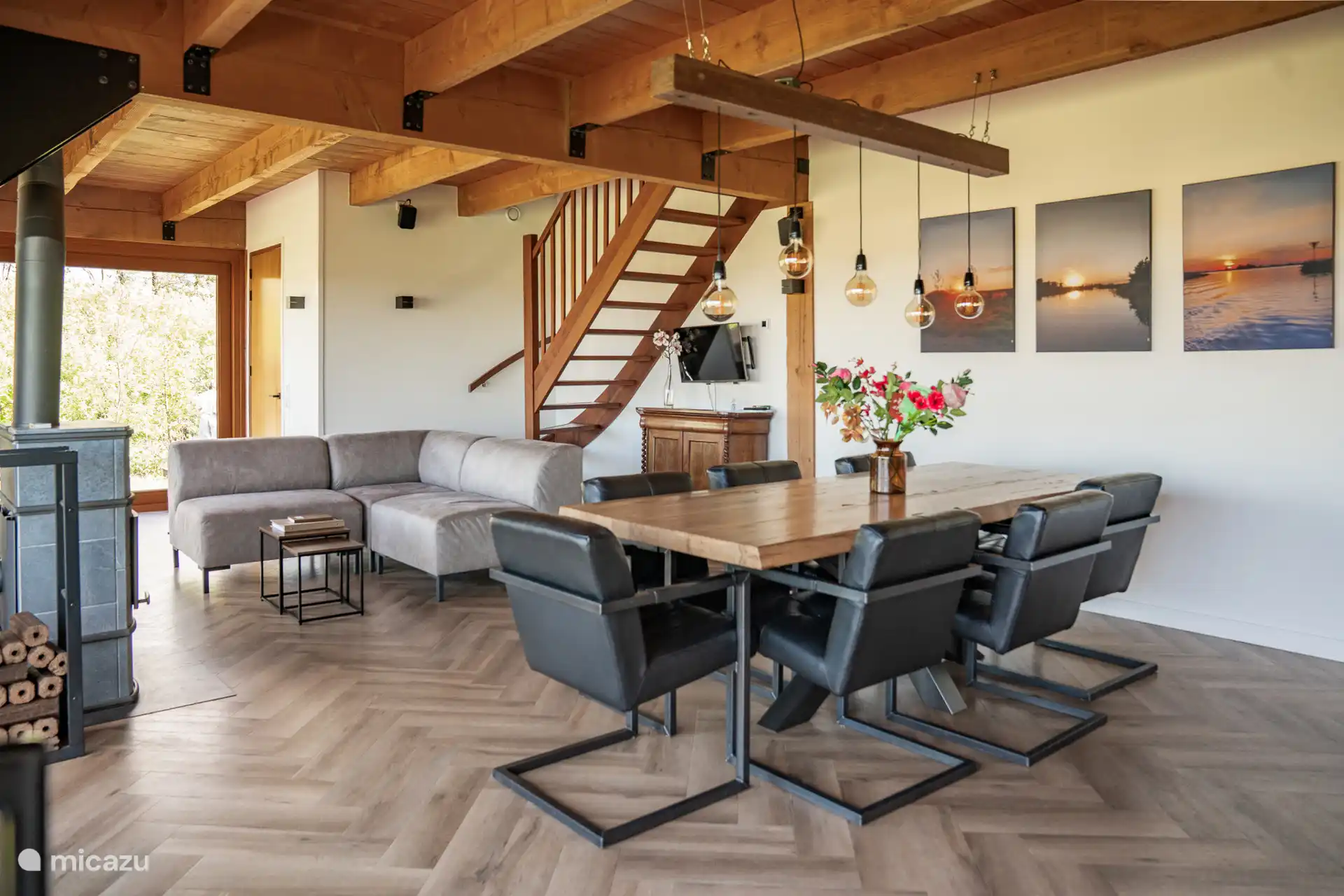 Salón en la planta baja