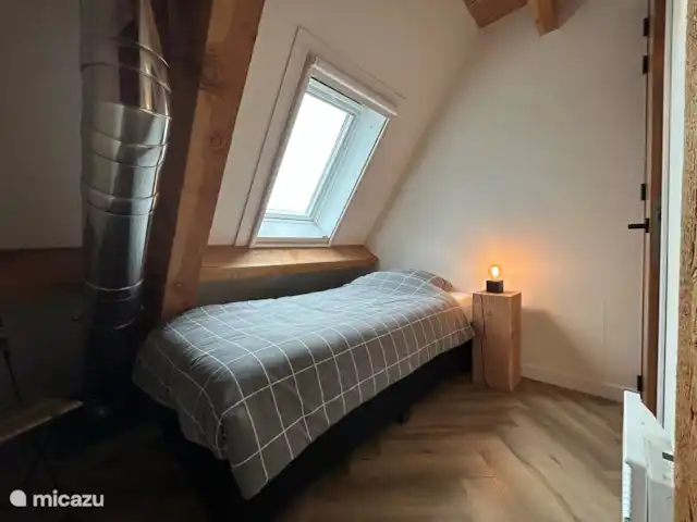 Domaine Âld Heach Hiem 14 personnes | Pays-Bas, Frise, Goëngahuizen - maison de vacances Chambre 2 Janssloot avec 1 lit simple