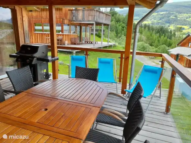 Chalet Alpenglöckchen dans un endroit panoramique | Autriche, Styrie, Stadl an der Mur - chalet Porche avec grill Weber, coin repas et espace détente