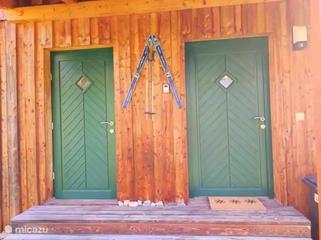 Chalet Alpenglöckchen dans un endroit panoramique | Autriche, Styrie, Stadl an der Mur - chalet Portes d’entrée au chalet et débarras