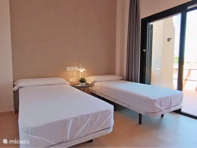 Casa Paix et Espace | Espagne, Murcia, Fuente Alamo - appartement Chambre 2 avec placards