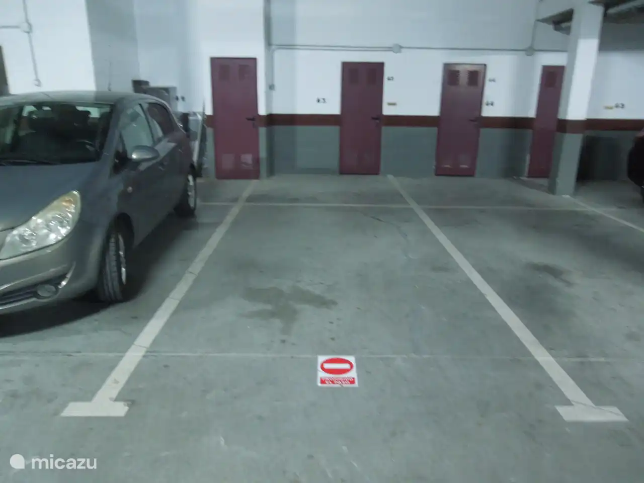 free parking space