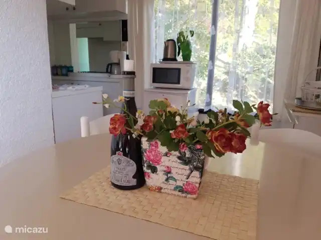 Casa La Moka | Italie, Lac de Garde, Tignale - bungalow  Table de petit-déjeuner