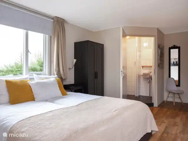 Guesthouse Lazey huren in Nederland, Gelderland, Voorthuizen - vakantiehuis Alle slaapkamers hebben een eigen badkamer met douche, toilet en wastafel.
