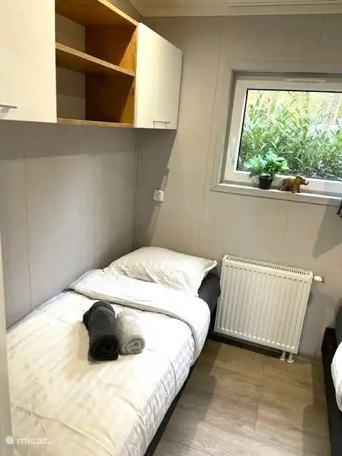Schlafzimmer 2 mit zwei Einzelbetten