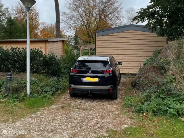 Cottage Serendipity - Natuur & Luxe huren in Nederland, Gelderland, Beekbergen - chalet Privé parkeerplaats achter de cottage