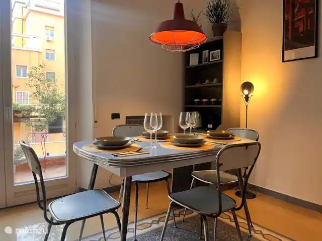 appartement huren in Italië, Rome, Rome – Chigi 82 Eetkamer