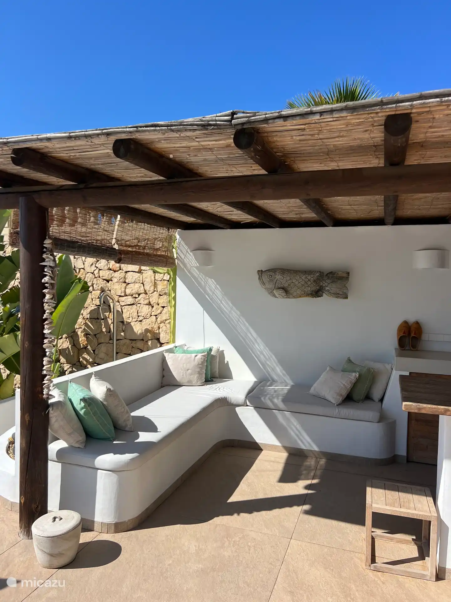 Unsere gemütliche Bar im Freien mit Panoramablick bis nach Calpe