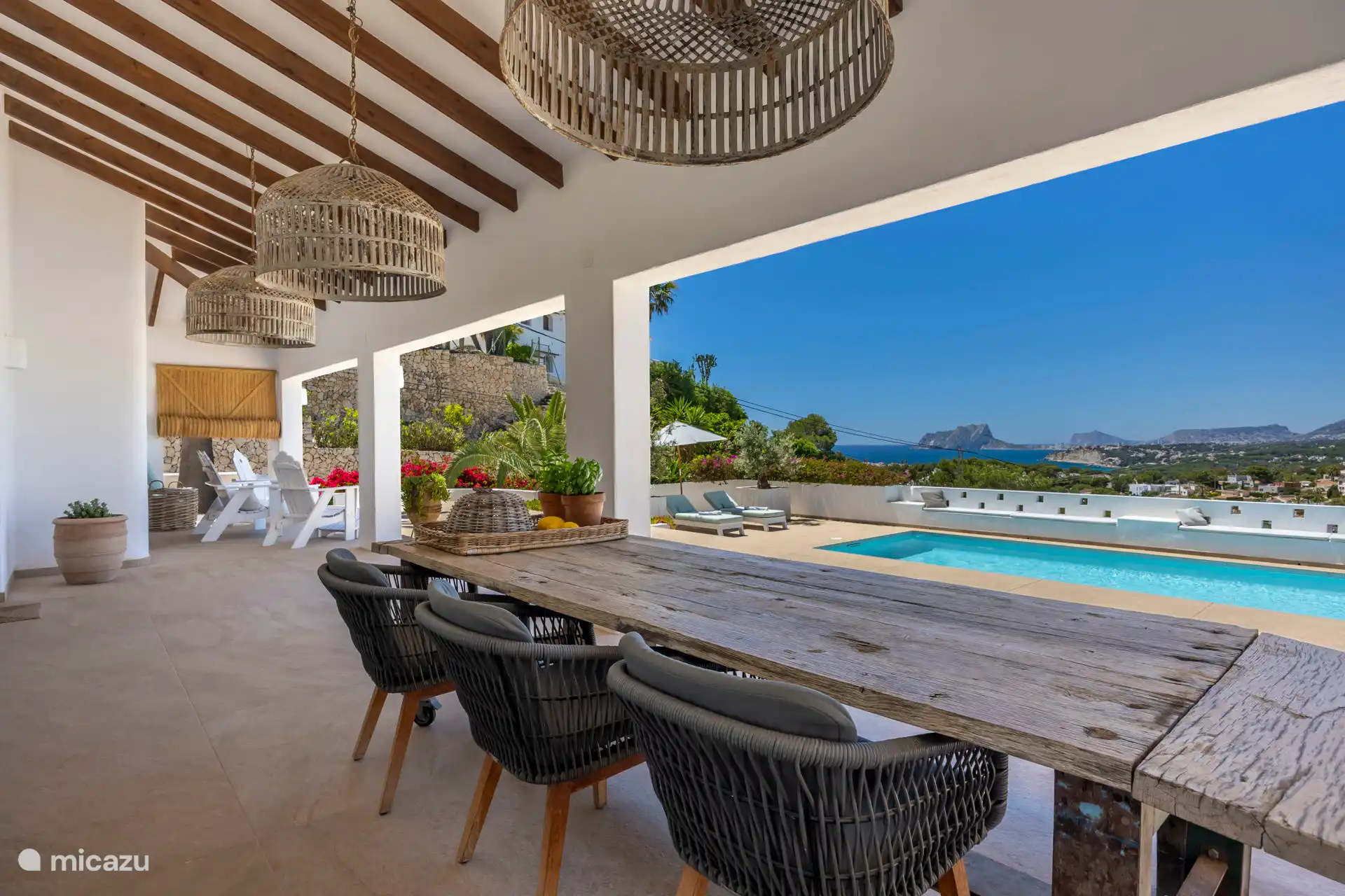 Our naja with stunning views of Vista Ifach and the Bernia Mountains