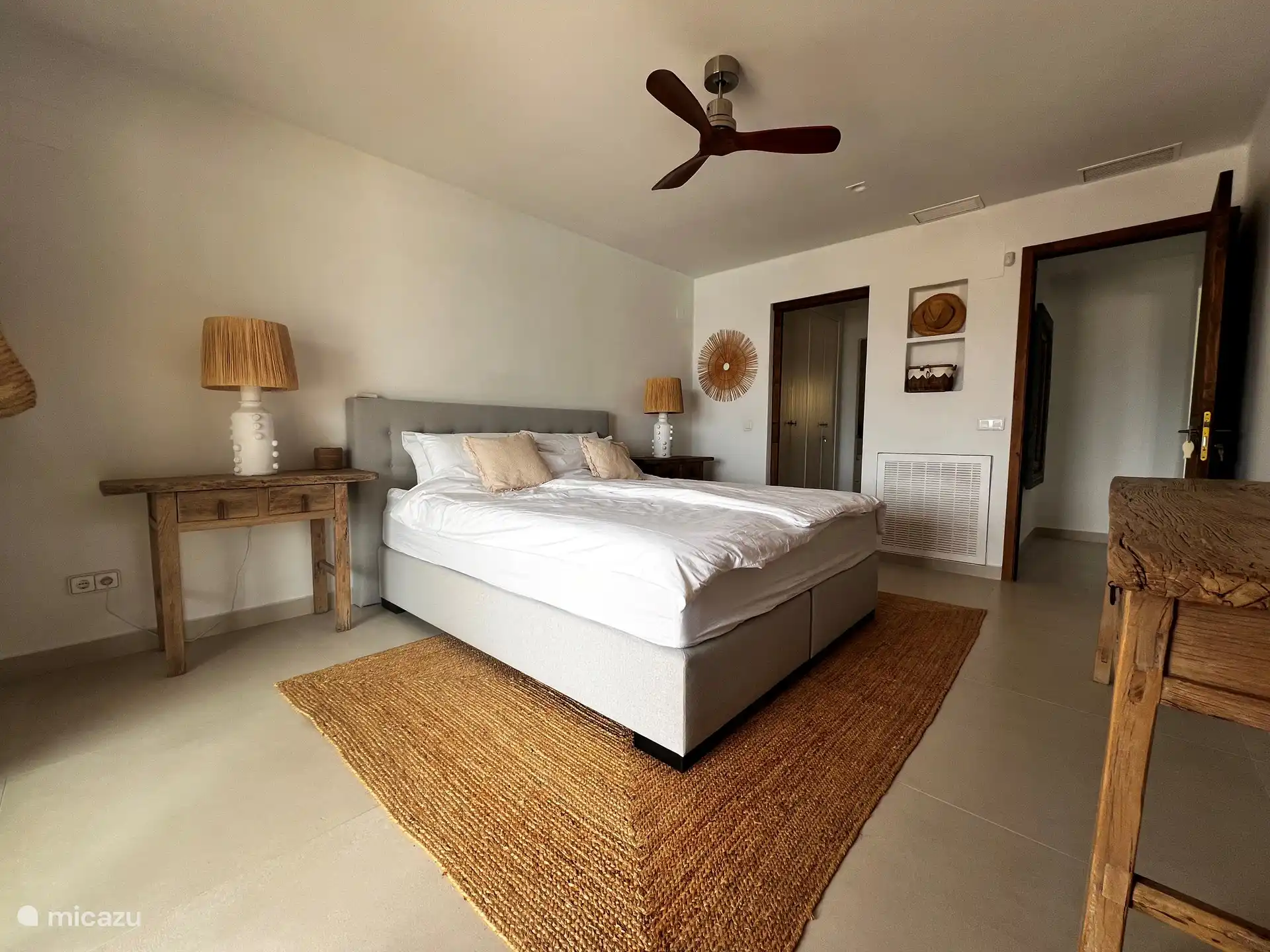 Das Hauptschlafzimmer 