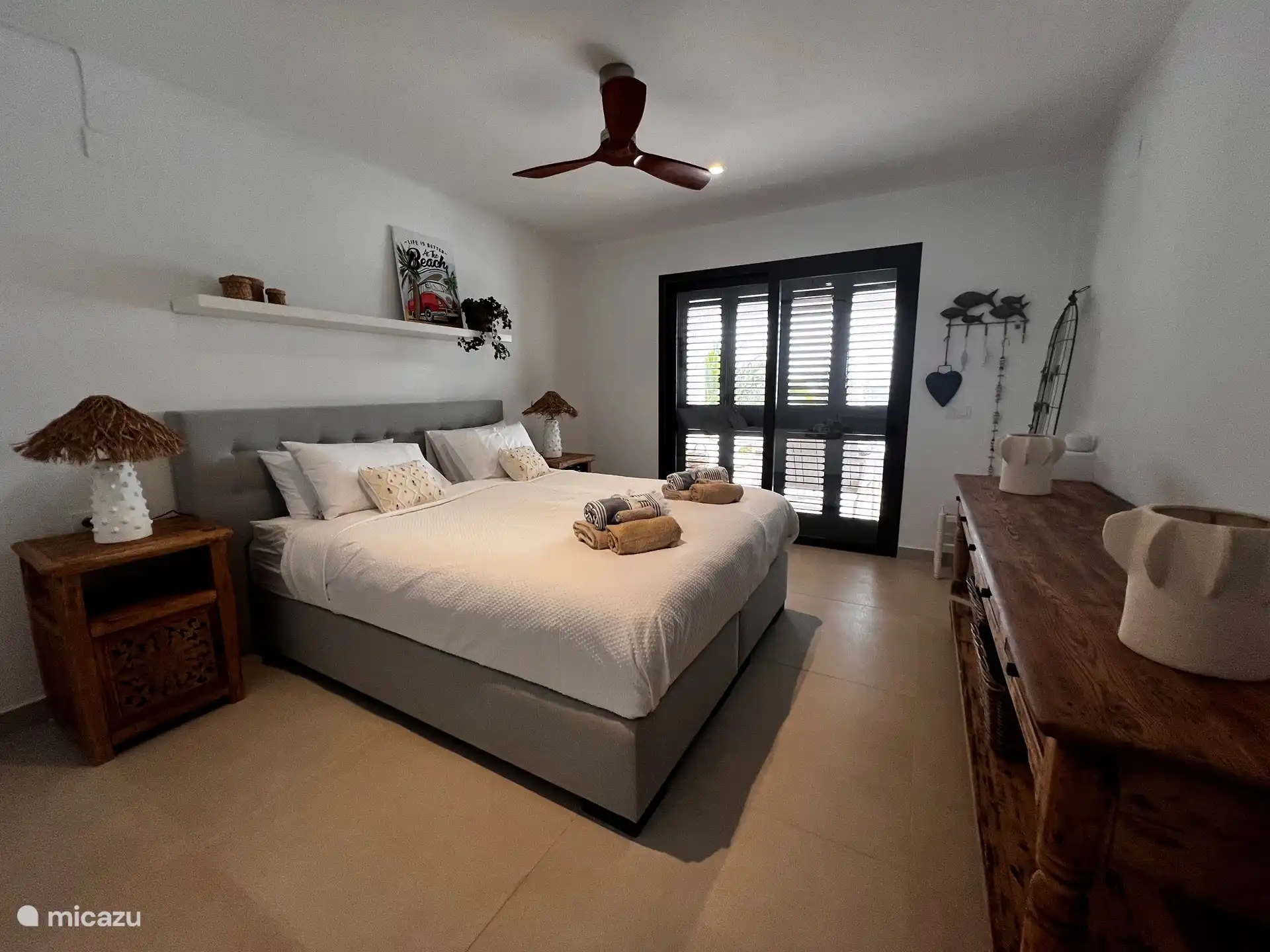 Das zweite große Schlafzimmer. 