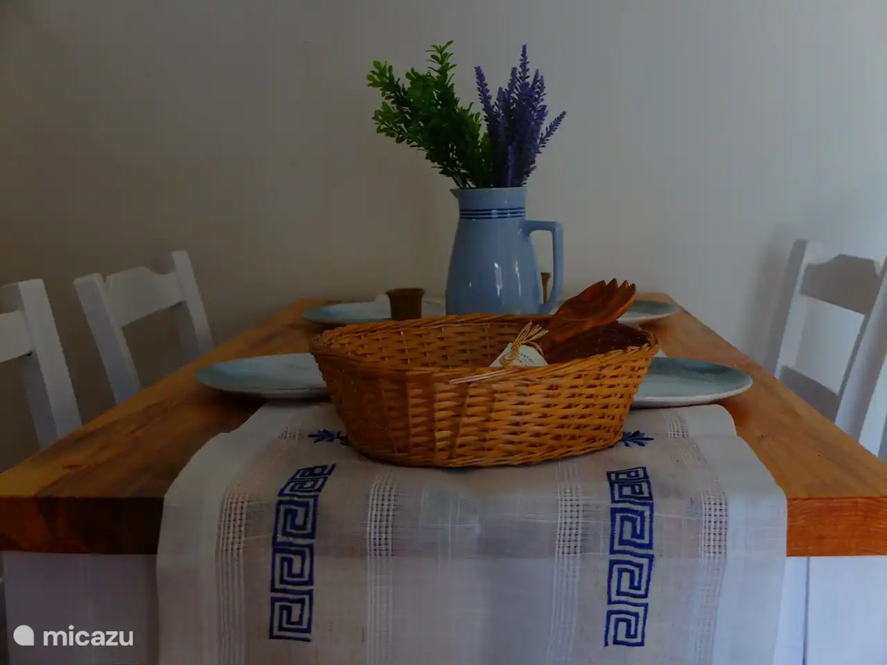 Details zum Esstisch