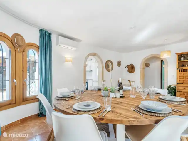 Villa Festina Lente - Javea | Espagne, Costa Blanca, Jávea - villa De l’accès à la salle à manger à la cuisine et aux deux chambres et salle de bain au rez-de-chaussée