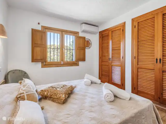 Villa Festina Lente - Javea | Espagne, Costa Blanca, Jávea - villa La deuxième chambre au premier étage avec un lit légèrement plus petit et avec sa propre salle de bain attenante