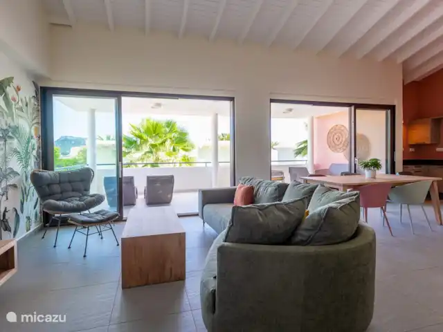 Jardin Royal (Jardin 19 - Blue Bay) | Curaçao, Curaçao-Centre, Blue Bay - appartement Profitez de la vue sur le jardin tropical.