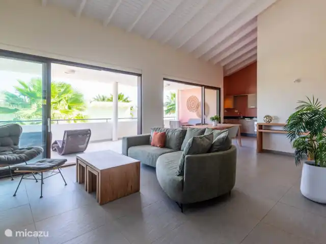 Jardin Royal (Jardin 19 - Blue Bay) | Curaçao, Curaçao-Centre, Blue Bay - appartement L’appartement est lumineux et spacieux.