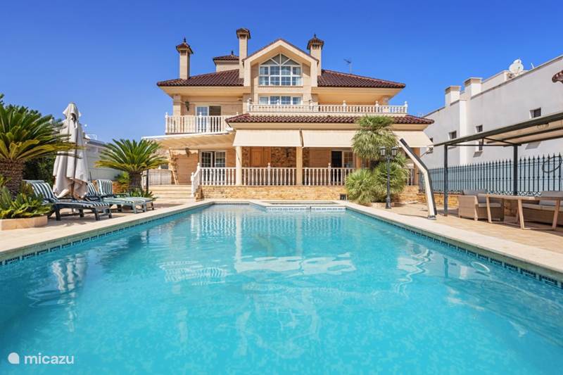 Maison de Vacances Espagne, Costa Blanca, Torrevieja Villa Villa de plage élégante - Torrevieja