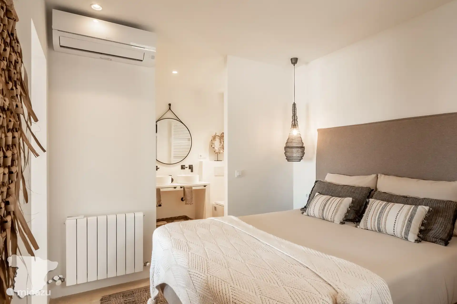 Bedroom 1 - adjacent to living room