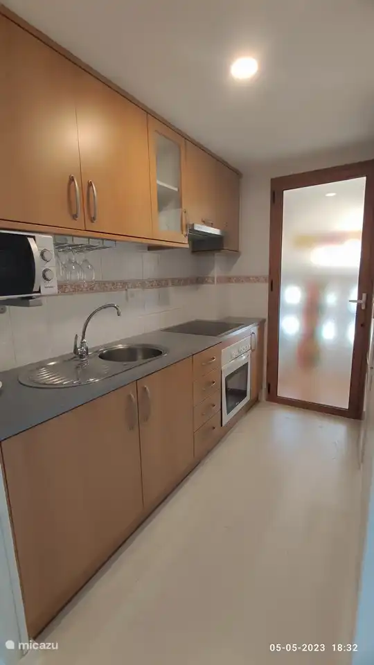 cocina con accesorios