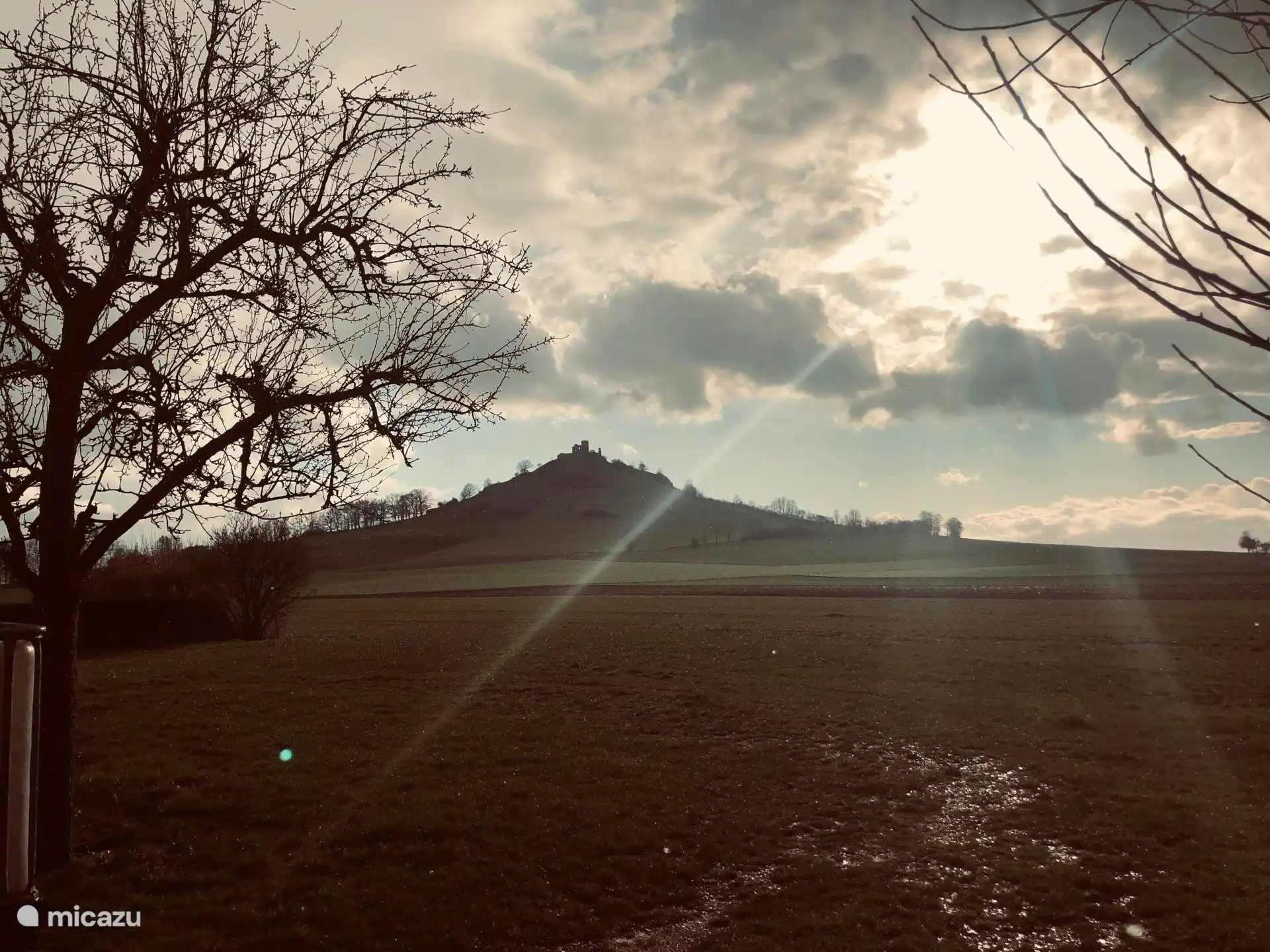 Desenberg distance 12 km