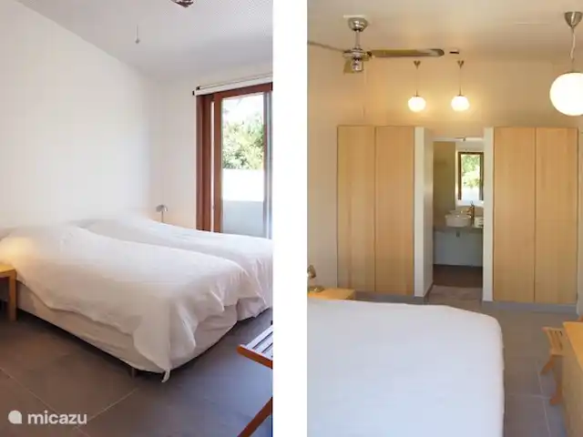 Location de Vacances France, Corse, Sainte-Lucie-de-Porto-Vecchio, villa - Villa Coucou Les Amis La chambre principale dispose d'une salle de bain avec douche et double vasque