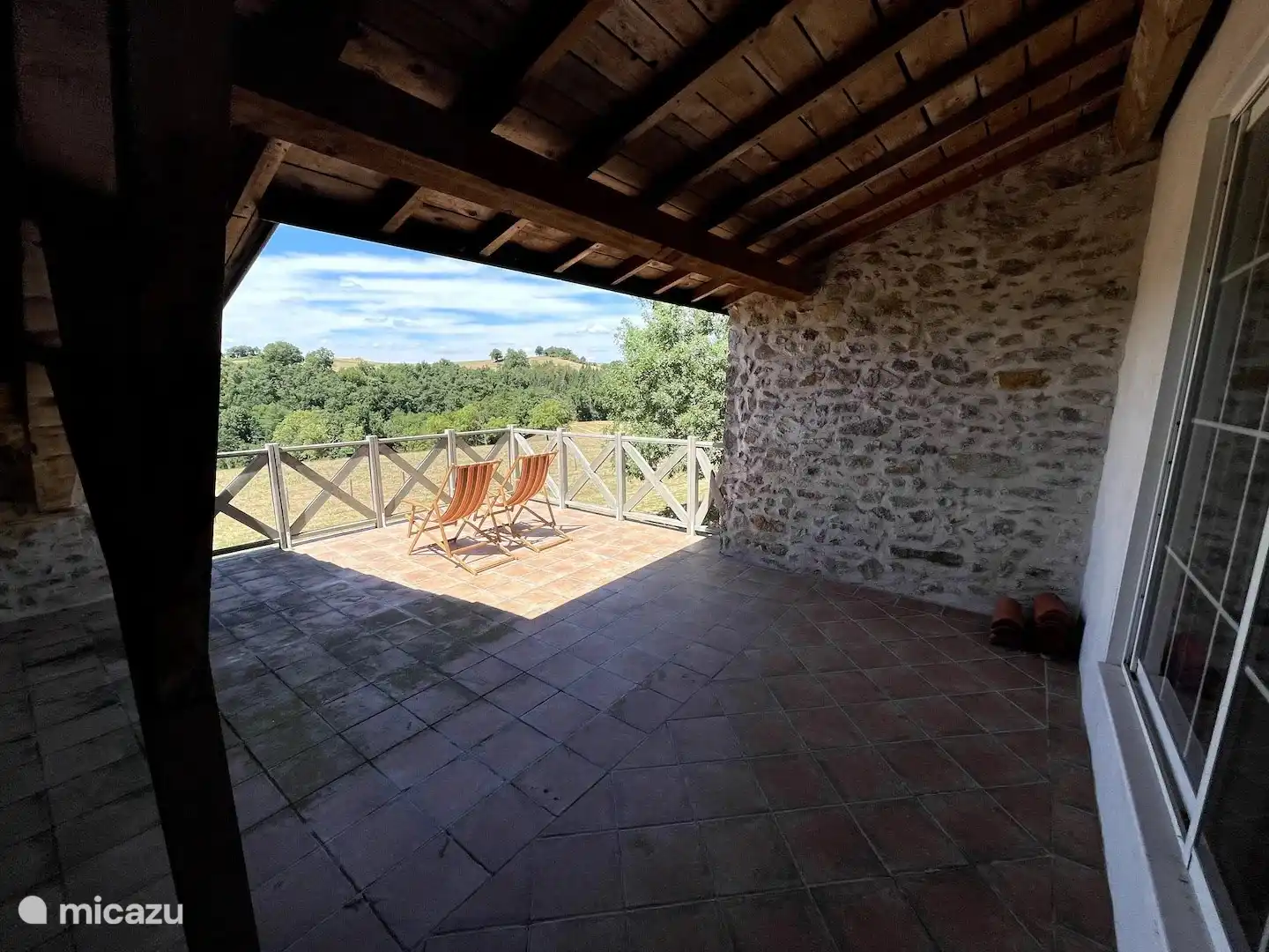 Terrasse supérieure, idéale pour observer les étoiles