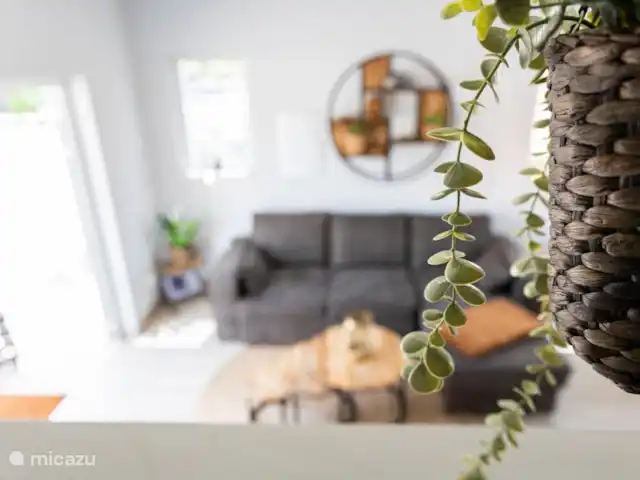 A&V appartement | Curaçao, Curaçao-Centre, Abrahamsz - maison de vacances Salon avec canapé-lit et 43 inc tv avec netflix, youtube etc