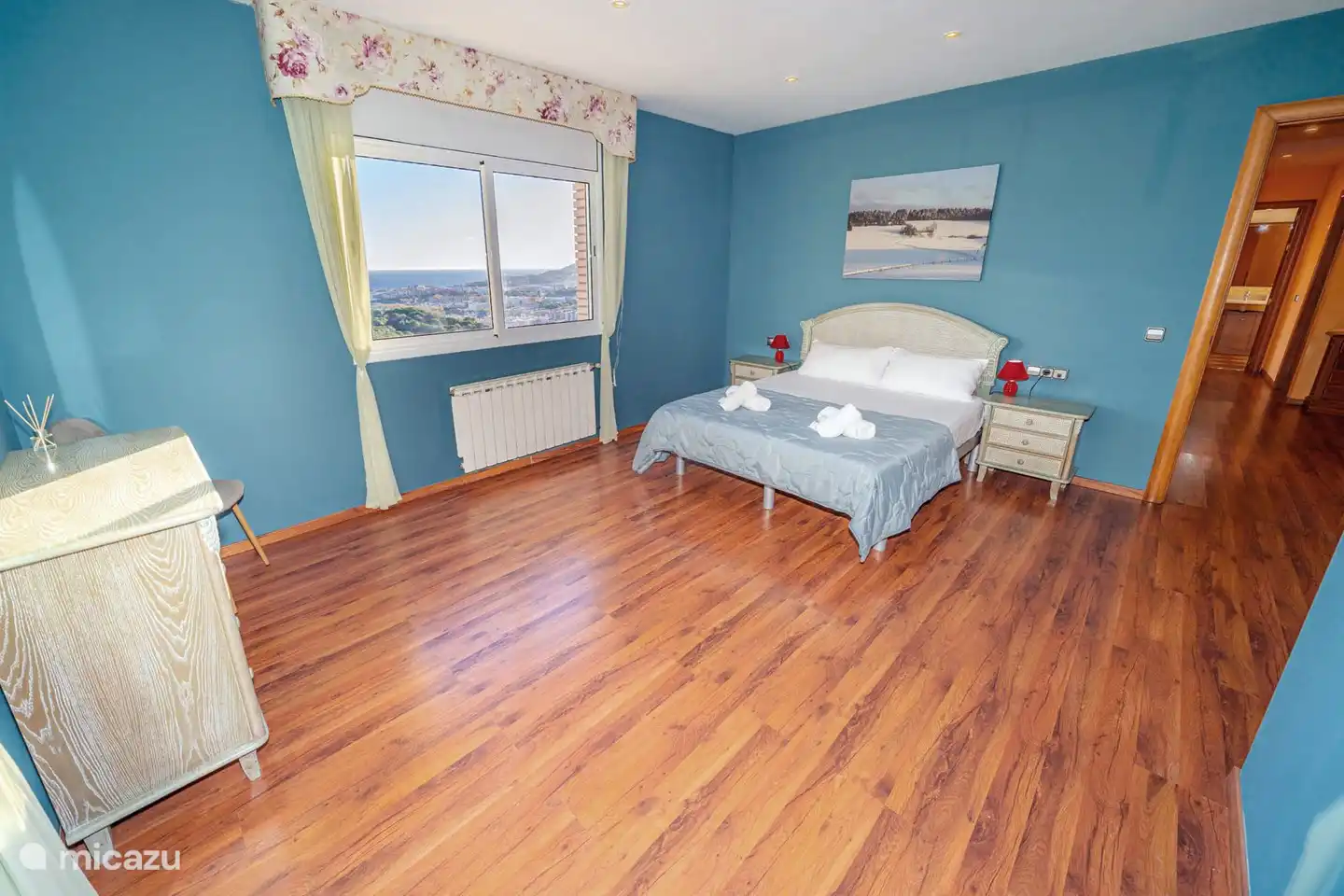 Slaapkamer 4 met tweepersoonsbed - op aanvraag kunnen we hier een extra eenpersoonsbed plaatsen