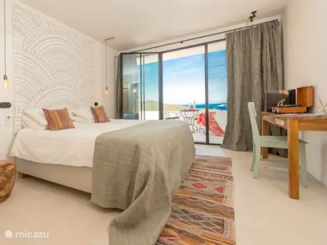Villa Odiya | Espagne, Ibiza, Cala Tarida - villa 1 de 5 chambres avec vue mer.