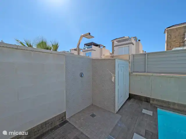 Amay 880 nr.31 Torrevieja huren in Spanje, Costa Blanca, Torrevieja - appartement Buiten douche