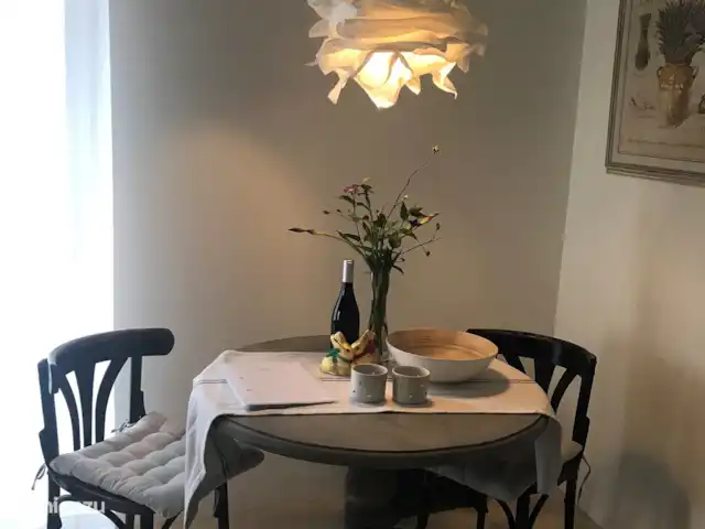 Domaine Cadignac gîte Joie de Vivre | France, Gard, Tresques  - gîte / cottage salle à manger joie de vivre
