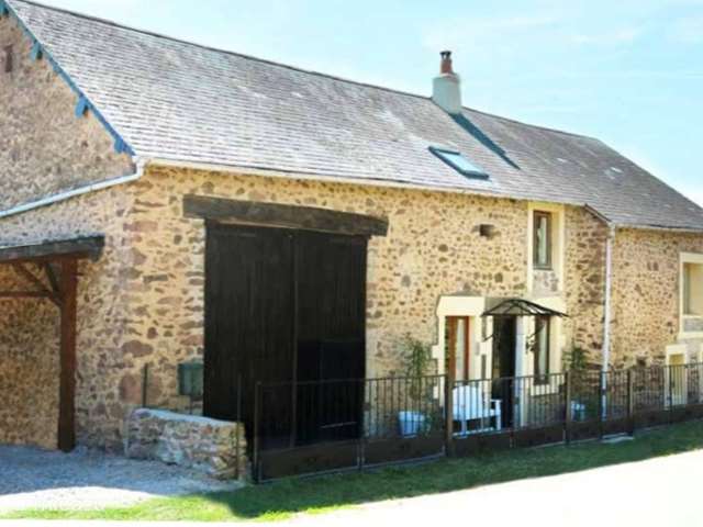 Holiday home in France, Nièvre, Montigny-en-Morvan - holiday house Maison La Berce