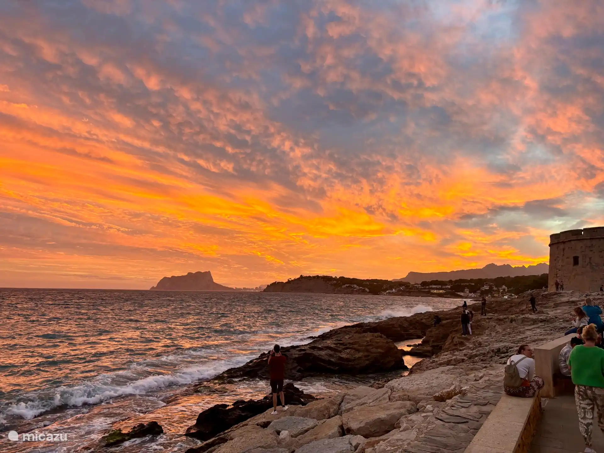 Omgeving. Bijzondere zonsondergang Moraira.