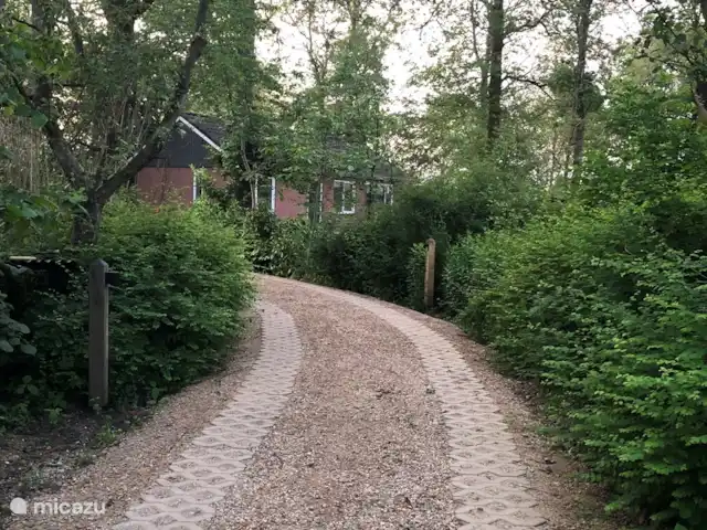 De Boschkerhook huren in Nederland, Gelderland, Vragender - vakantiehuis De oprijlaan naar het huisje