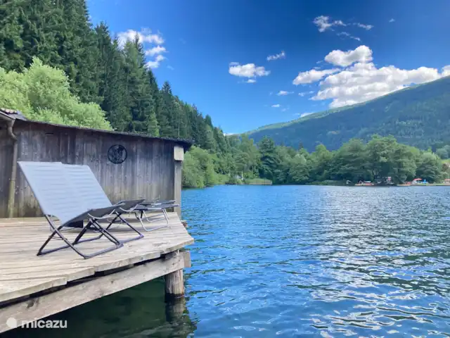 Apartamento de 1 dormitorio con balcón  en Austria, Carintia, Feld Am See - apartamento Playa privada con cobertizo para botes