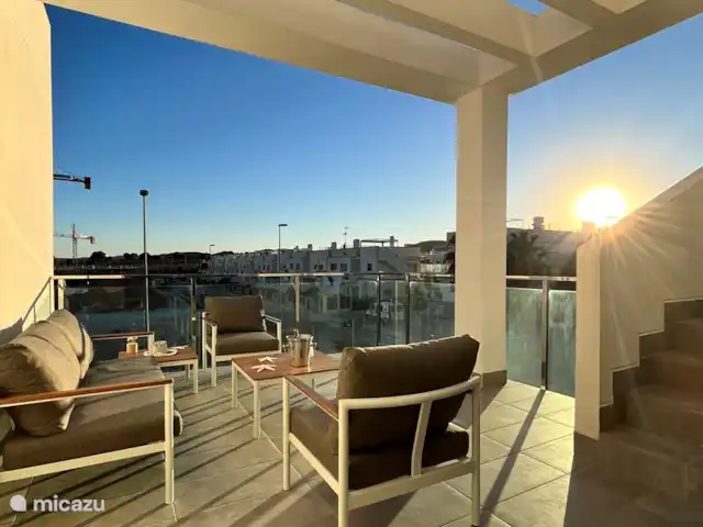 Location de Vacances Espagne, Costa Blanca, Orihuela, appartement - Casa Blanca Capri V Vistabella Golf Terrasse ensoleillée avec bel ensemble lounge