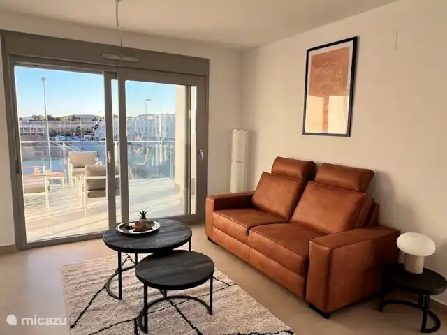 Location de Vacances Espagne, Costa Blanca, Orihuela, appartement - Casa Blanca Capri V Vistabella Golf Canapé confortable pouvant être transformé en canapé-lit en un rien de temps