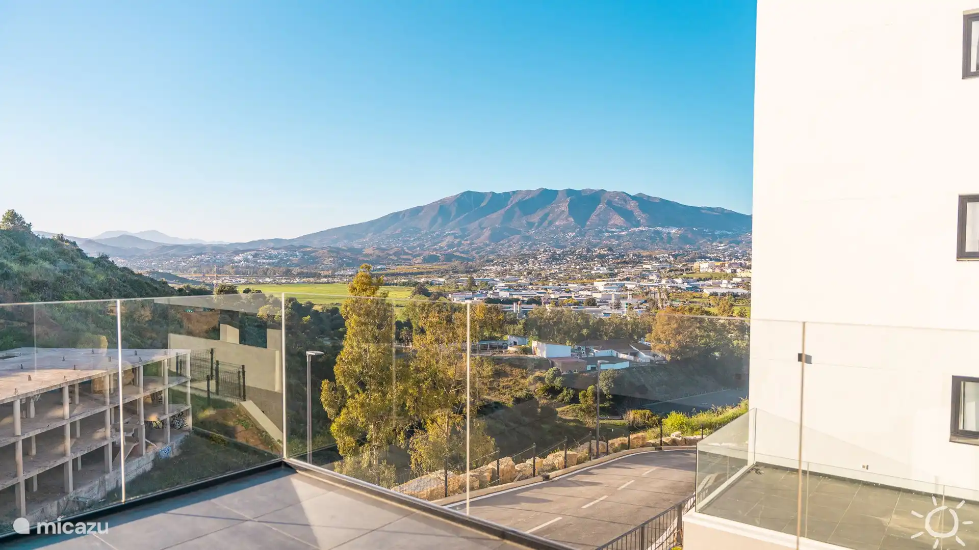 Drohnenfoto des Komplexes