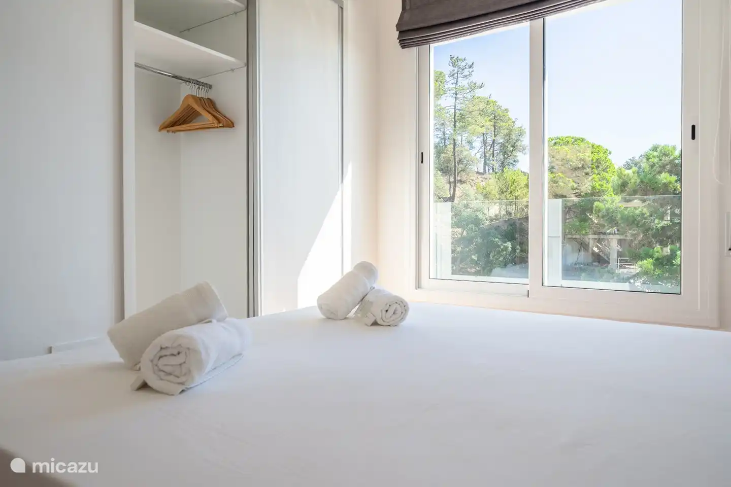 Ausreichend Schrankraum vorhanden