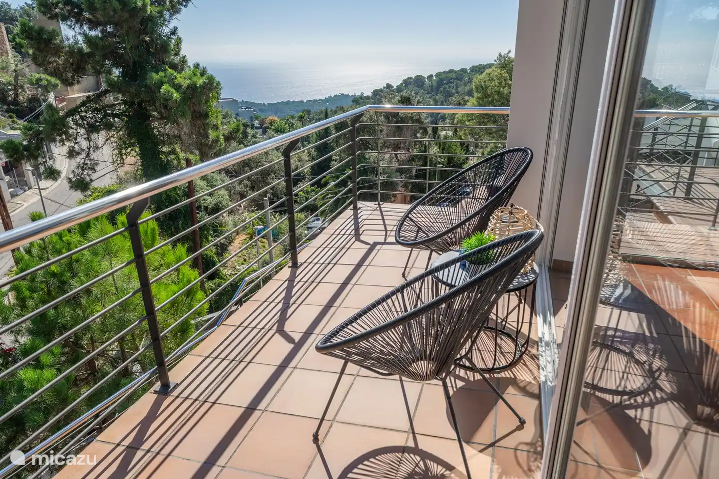 Mit großzügigem Balkon