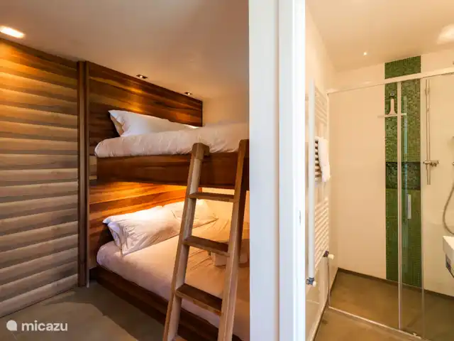 Villa Pouilles | Italie, Pouilles (Puglia), Cisternino - villa Chambre en bas et salle de bain