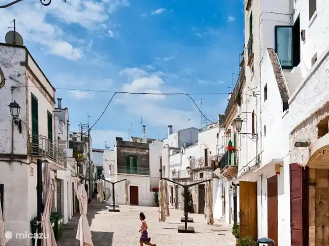 Villa Pouilles | Italie, Pouilles (Puglia), Cisternino - villa Village à proximité de la villa