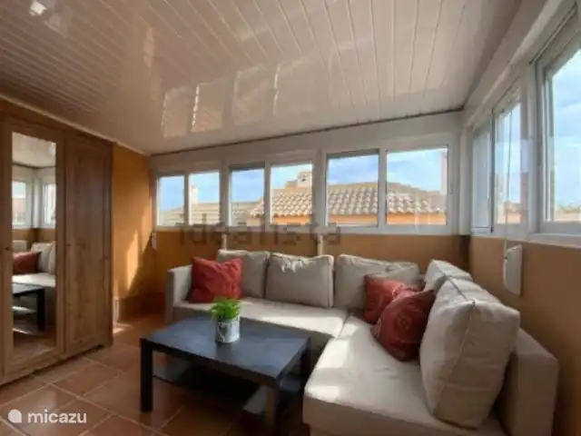 Casa La Gaviota | Espagne, Costa Blanca, Gran Alacant - Santa Pola - bungalow Coin salon et chambre au deuxième étage