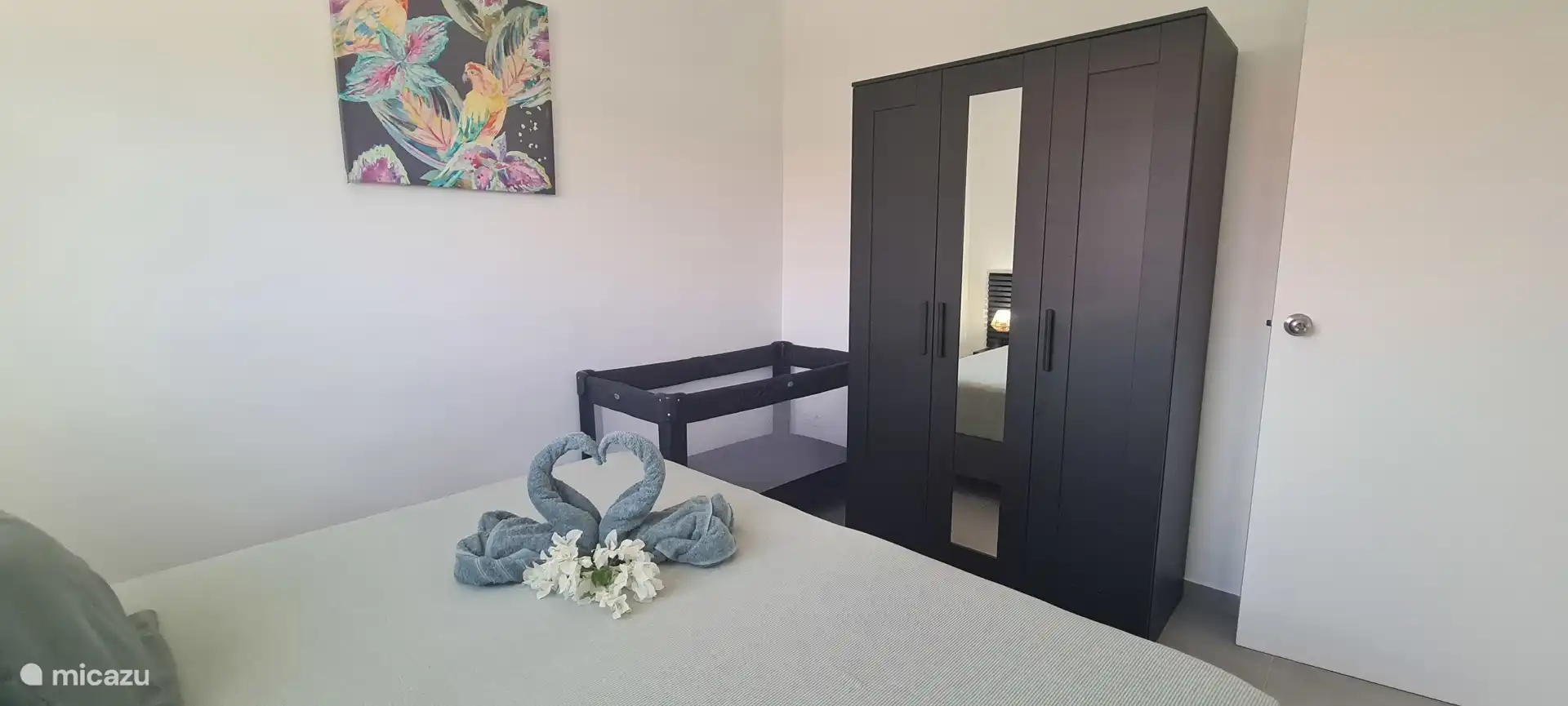 Bedroom 2 with baby cot option