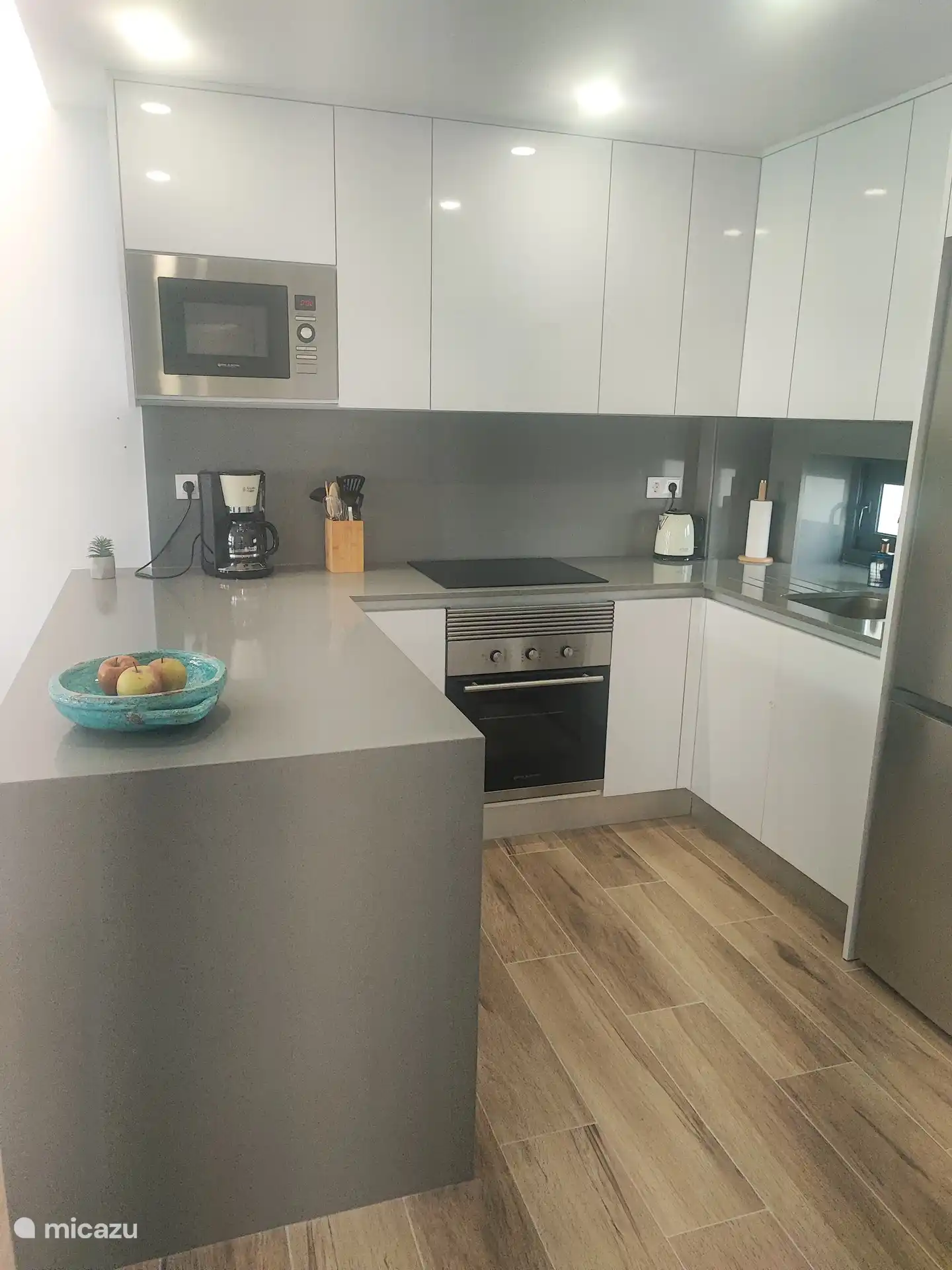 Cuisine entièrement équipée.