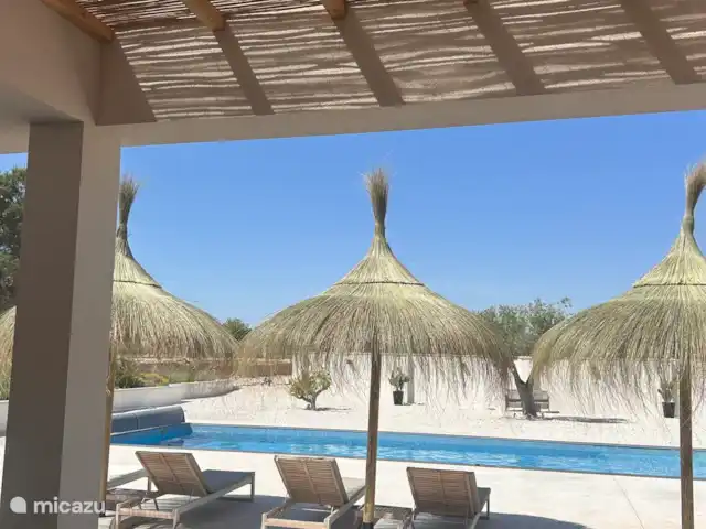 Maison de l'Arroyo | Espagne, Costa Blanca, Hondón de las Nieves - villa Belle ombre sous les parasols attrayants