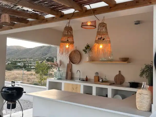 Maison de l'Arroyo | Espagne, Costa Blanca, Hondón de las Nieves - villa Cuisine extérieure de style Ibiza pour les longues soirées