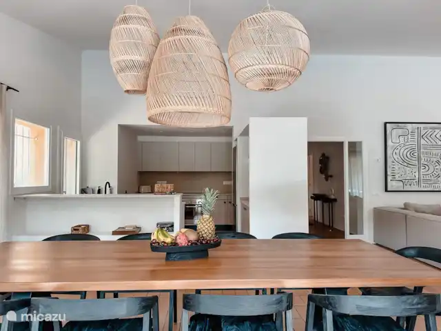 Casa Prins | Espagne, Costa Brava, Begur - villa Salle à manger avec vue sur la cuisine