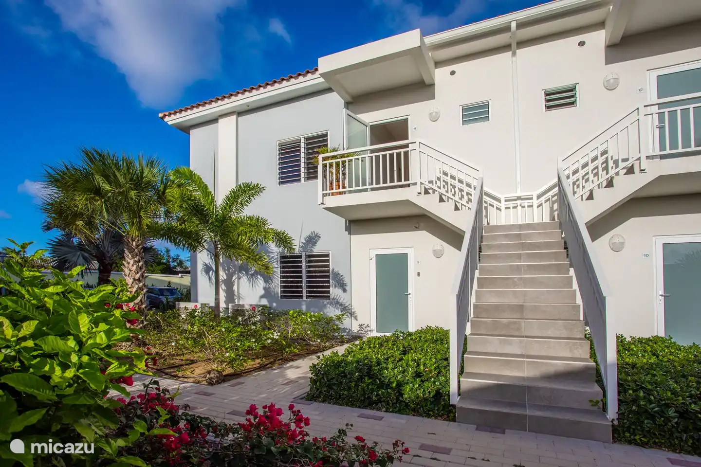 Access to the apartment